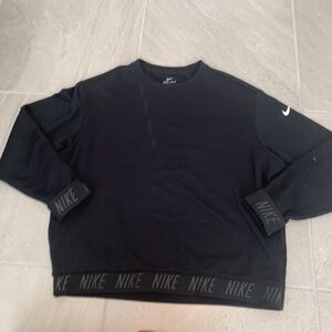 Nike Black Sweater Womens Large Long Sleeve Workout Ladies Crewneck